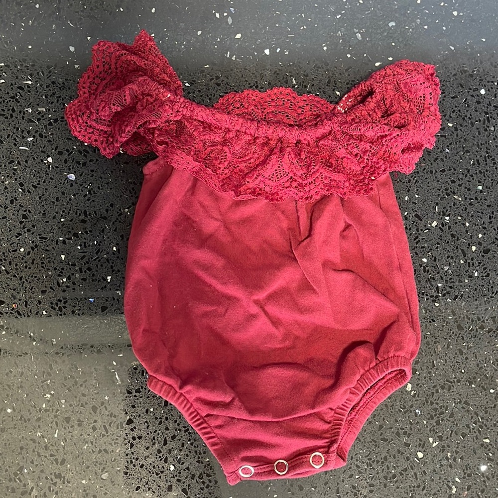 Red onesie 3-6M